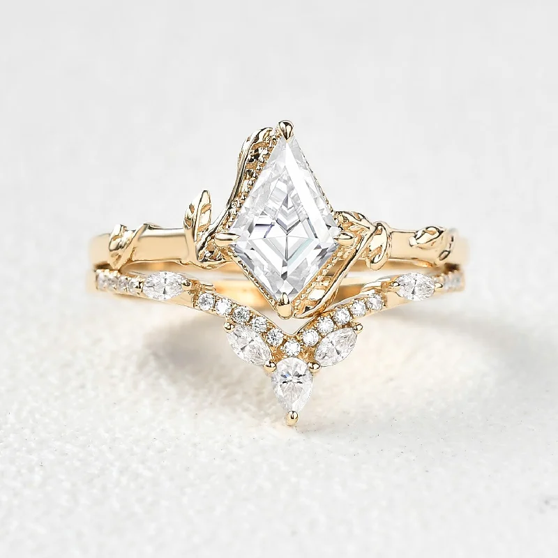 Kite Cut Moissanite Leafy Engagement Ring Sets 2pcs - Lark